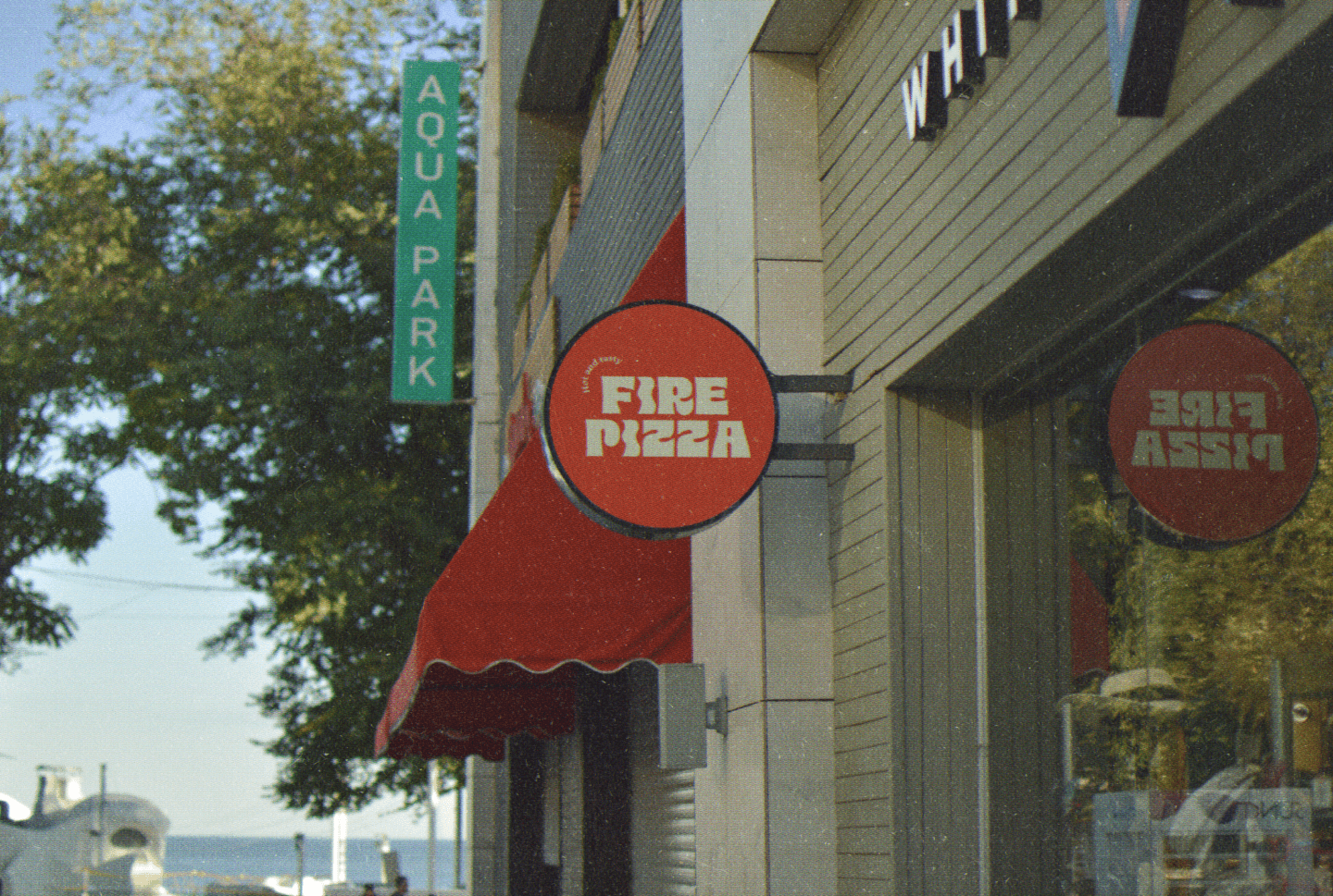 Fire Pizza storefront