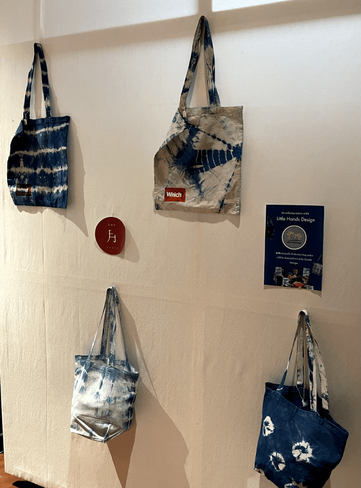 Lua tote bags